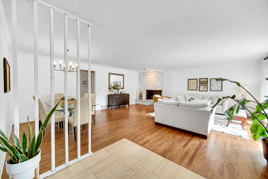 399 Knollwood Court, Palatine, IL 60067 - Image #3