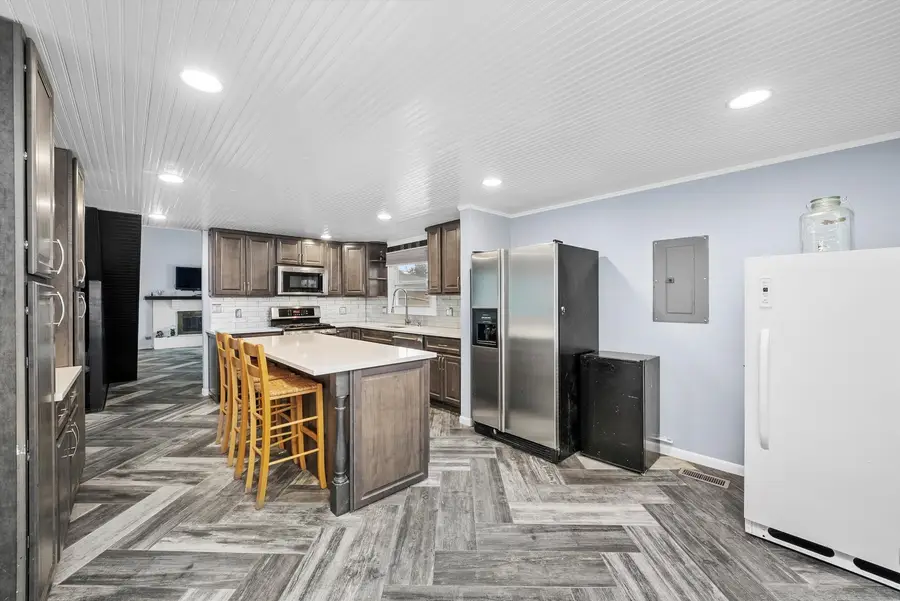 473 Rockhurst Road, Bolingbrook, IL 60440 - Image #3