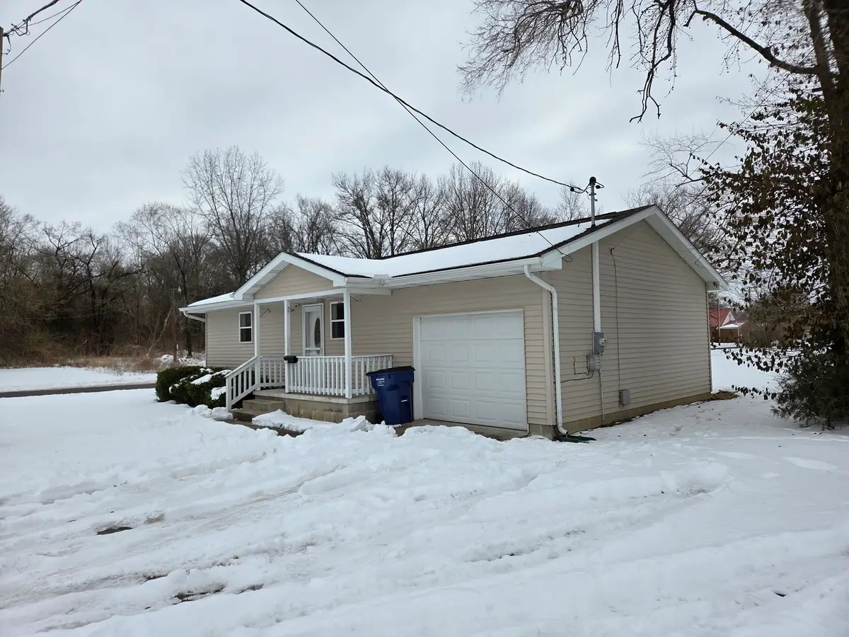 408 E Clark Street, West Frankfort, IL 62896 - #1