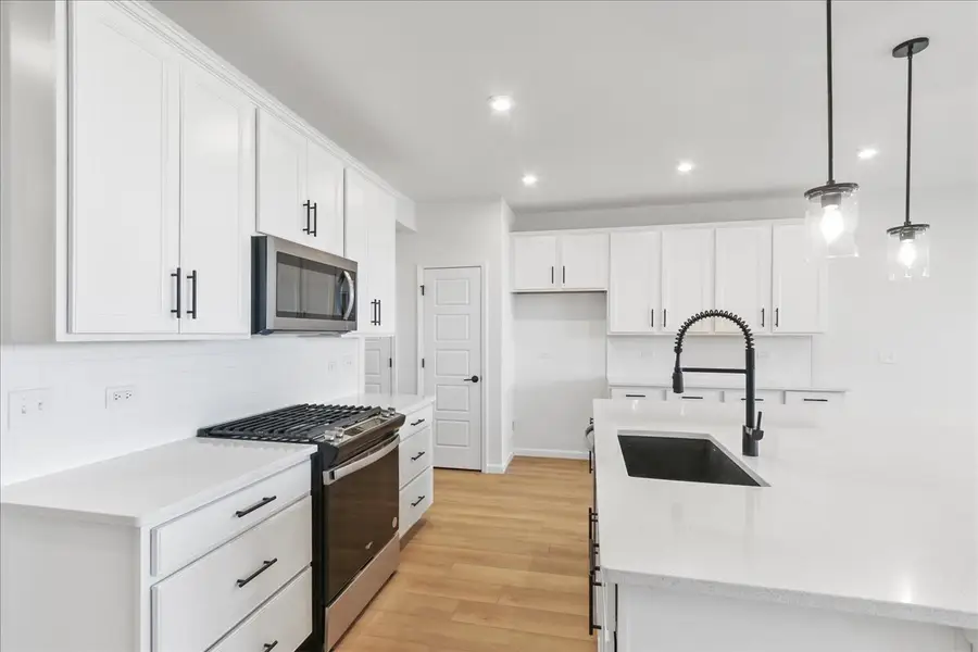 2200 Ryegrass Lane #78006, Bolingbrook, IL 60490 - Image #3