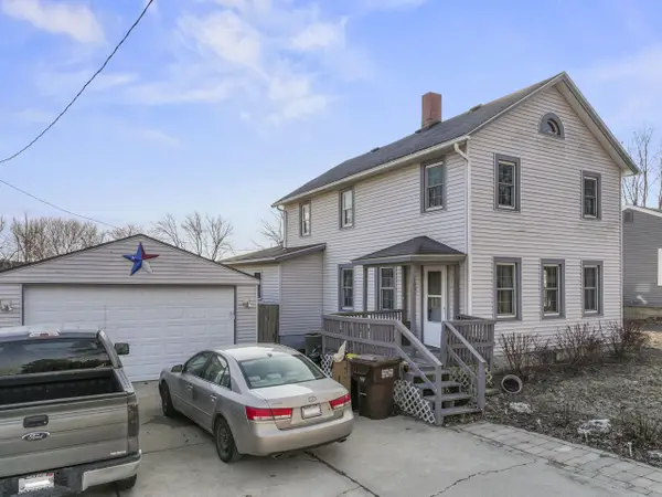 109 E Cherokee Avenue, Shabbona, IL 60550