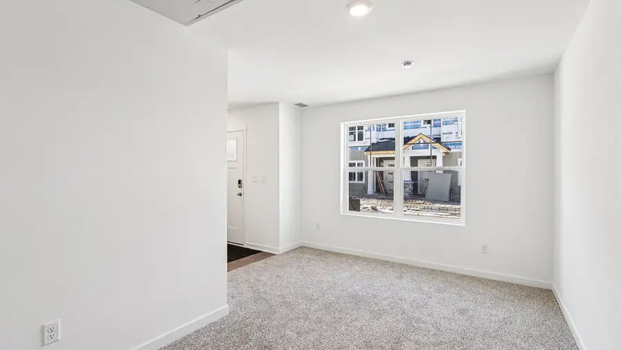 551 Yosemite Way, Mundelein, IL 60060 - #2