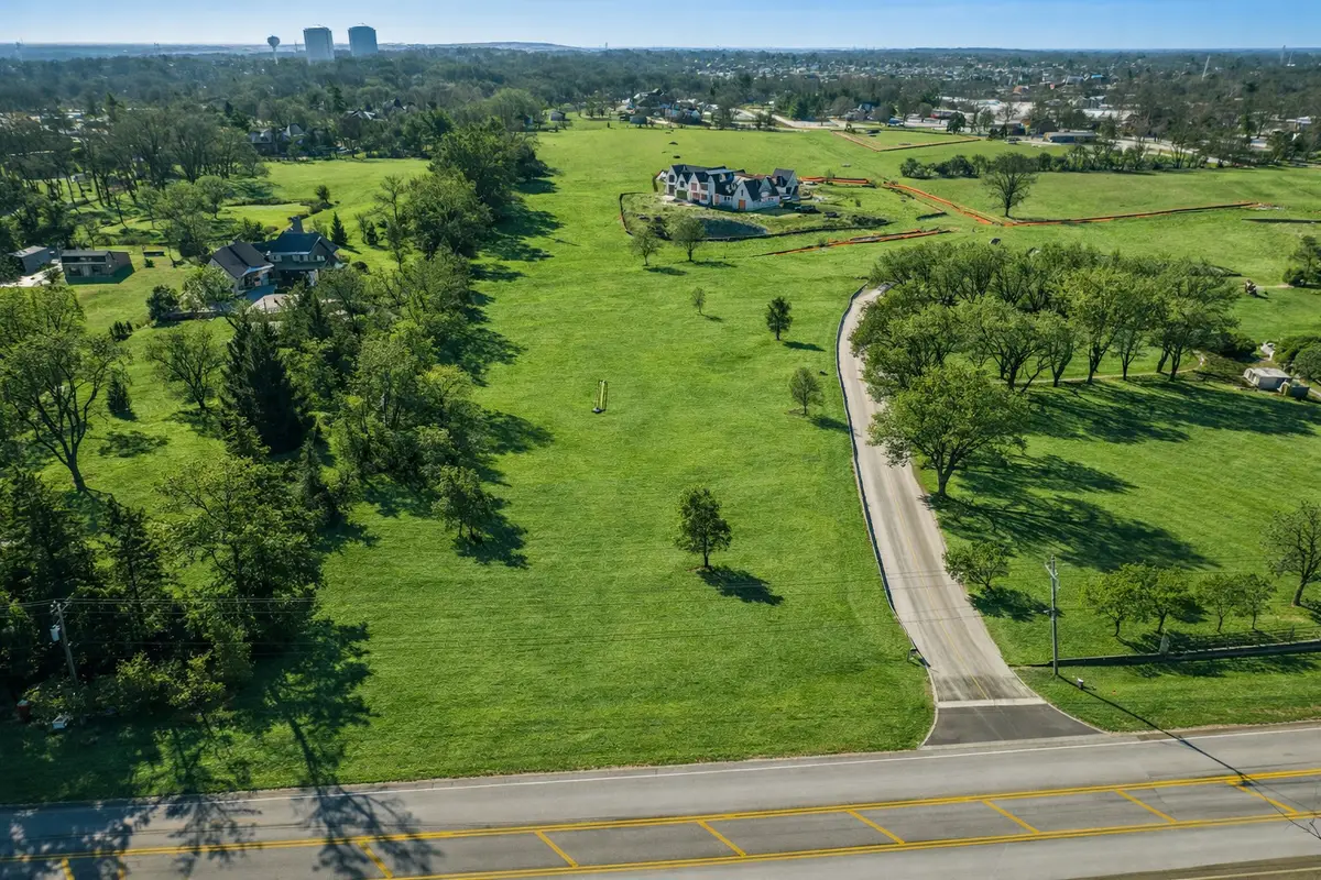 23W731 Hobson Road, Naperville, IL 60540 - Image #1