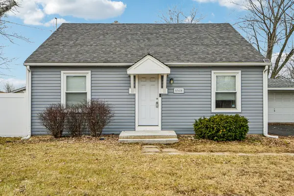 8608 Lavergne Avenue, Burbank, IL 60459