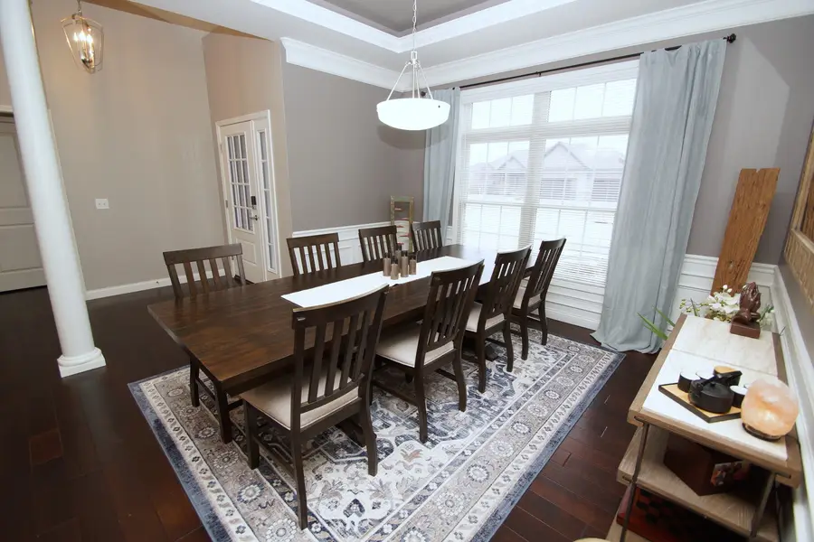 5525 Willmeyer Drive, Bettendorf, IA 52722 - #2