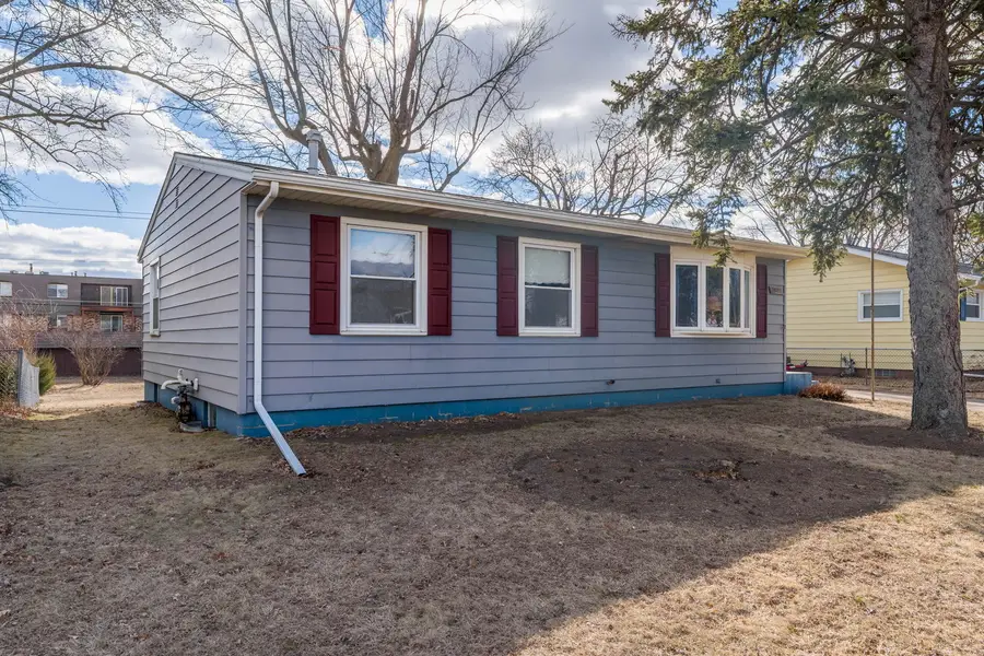 2827 W 13th Street, Davenport, IA 52804 - Image #2