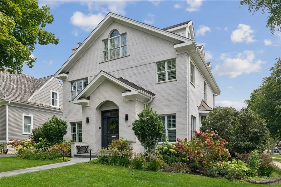 617 S Washington Street, Hinsdale, IL 60521 - #2