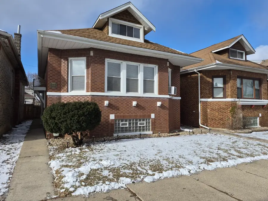 9426 S Racine Avenue, Chicago, IL 60620 - Image #2