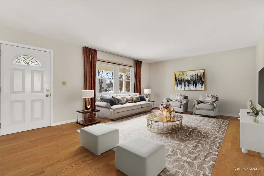 1161 Parker Lane, Buffalo Grove, IL 60089 - #2