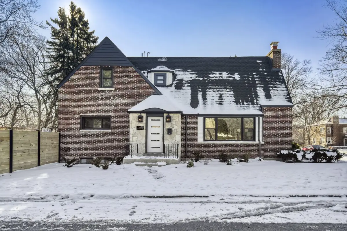 9001 S Claremont Avenue, Chicago, IL 60643 - #1