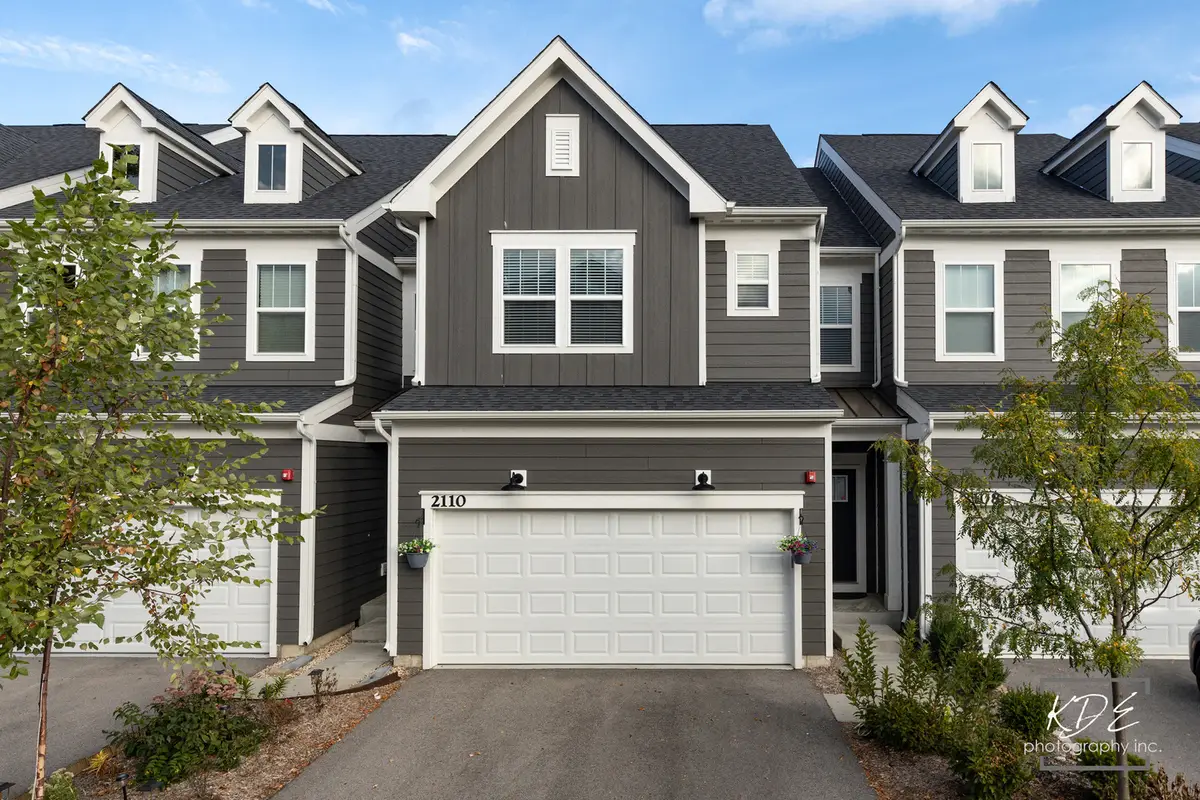 2110 Weatherbee Lane, Naperville, IL 60563 - Image #1