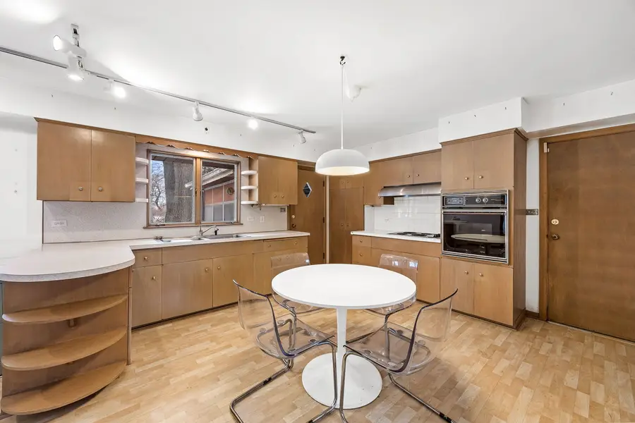 1927 Warrenville Road, Lisle, IL 60532 - Image #2