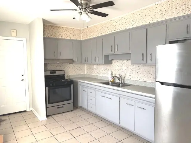 1548 Jackson Street, North Chicago, IL 60064 - #2