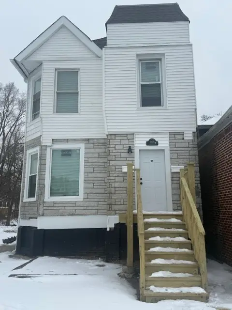 7326 S Woodlawn Avenue, Chicago, IL 60619 - Image #1