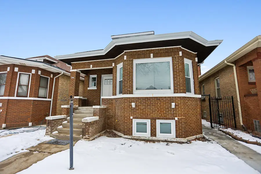 1435 N Mason Avenue, Chicago, IL 60651 - #2