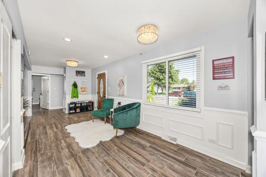 520 Chestnut Lane, Beecher, IL 60401 - #3