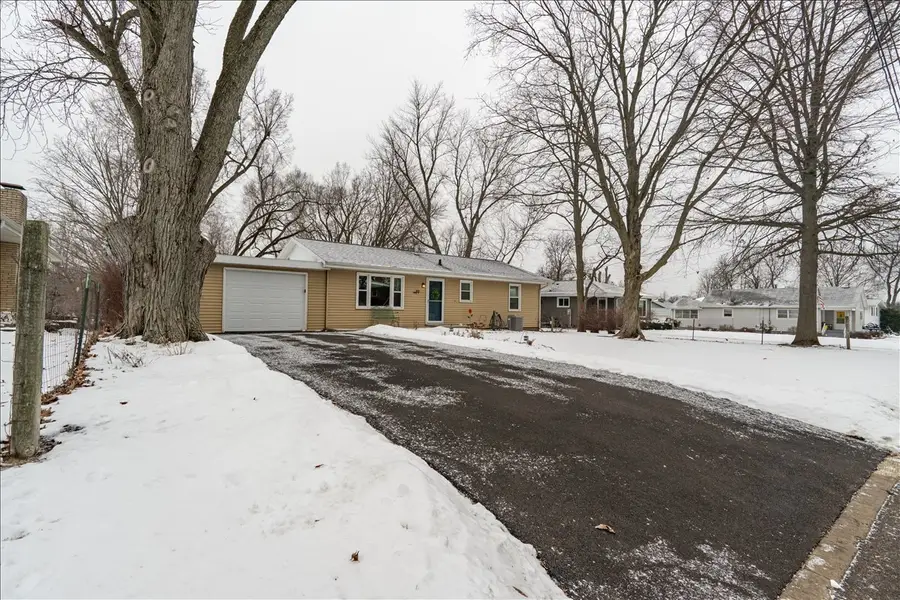 202 Tanner Street, Bloomington, IL 61701 - Image #2