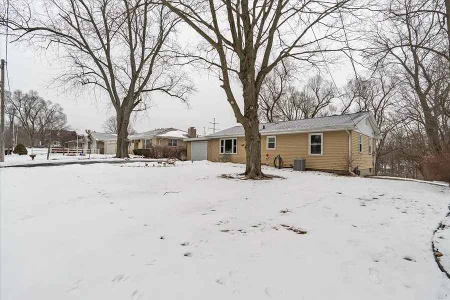 202 Tanner Street, Bloomington, IL 61701 - Image #3