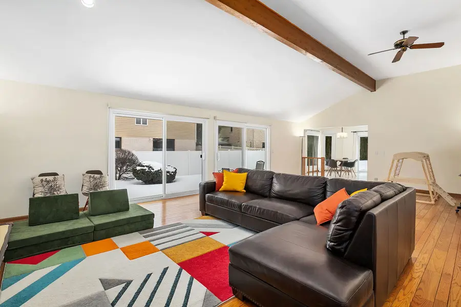 3724 Liberty Lane, Glenview, IL 60025 - Image #2