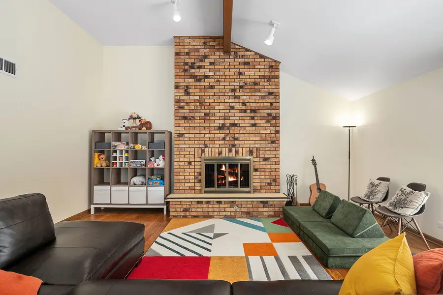 3724 Liberty Lane, Glenview, IL 60025 - Image #3