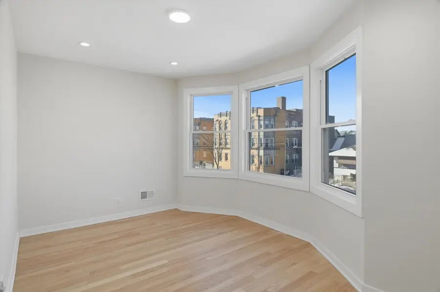 821 N Lockwood Avenue, Chicago, IL 60651 - Image #3