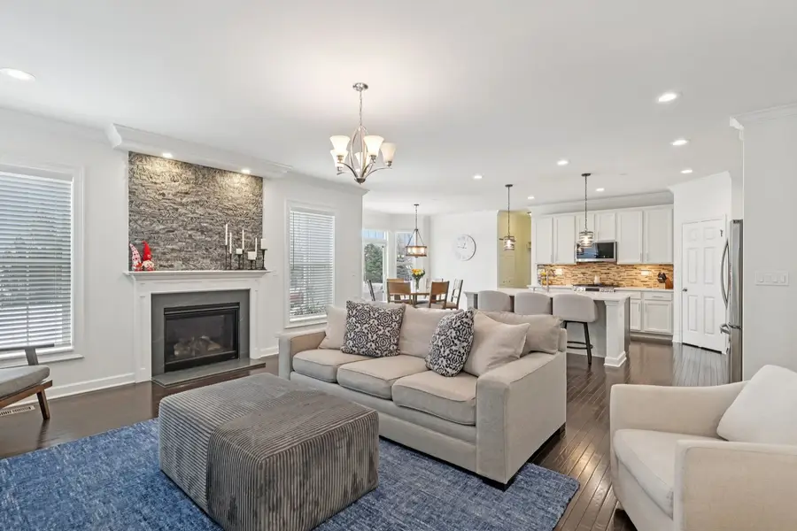 3539 Elsie Lane, Hoffman Estates, IL 60192 - #2