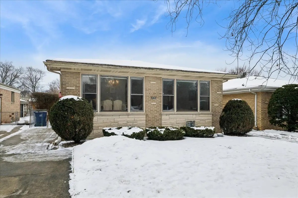 718 Lawler Avenue, Wilmette, IL 60091 - Image #1