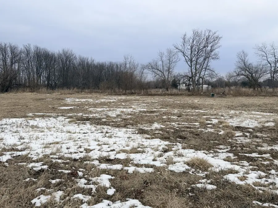 3 Crossing Court, Peru, IL 61354 - #3