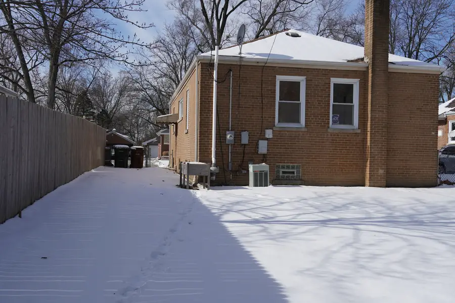 18513 Martin Avenue, Homewood, IL 60430 - #2