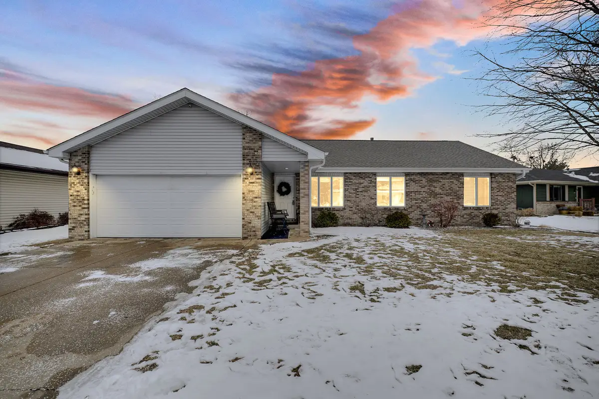 375 Meadows N Road, Bourbonnais, IL 60914 - Image #1