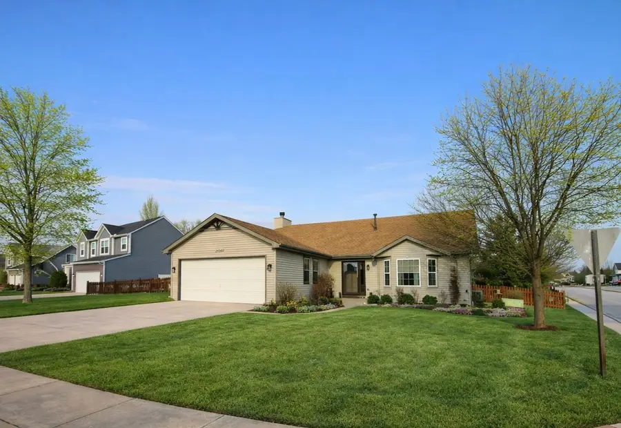 26049 S White Oak Trail, Channahon, IL 60410 - #2