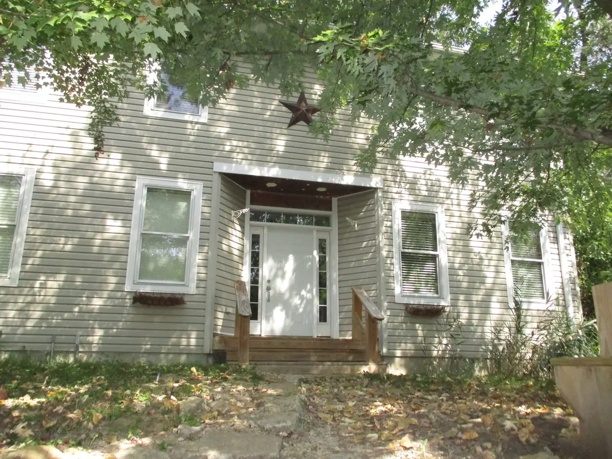 2928 E 15th Road, Ottawa, IL 61350 - Image #1