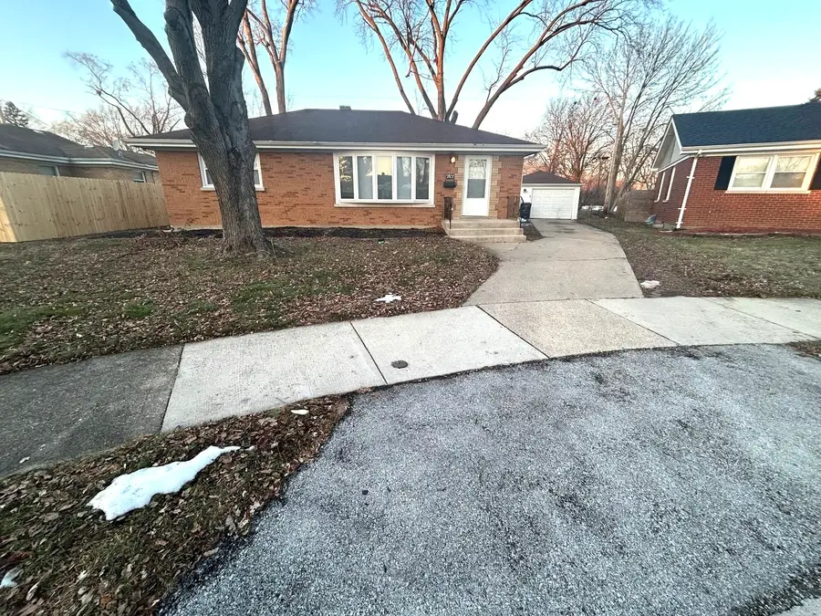 656 E 159th Place, South Holland, IL 60473 - Image #2
