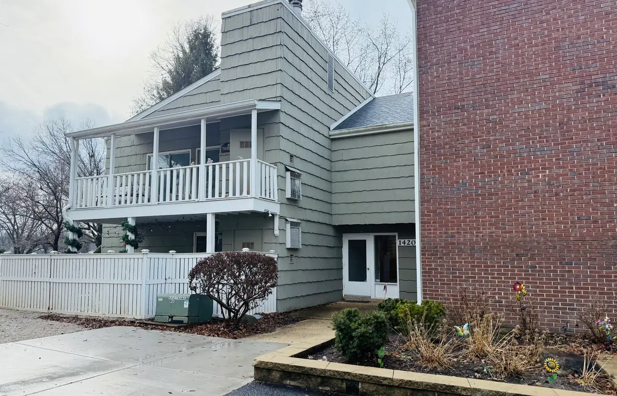 1420 Stonebridge Trail #1-3, Wheaton, IL 60189 - #1