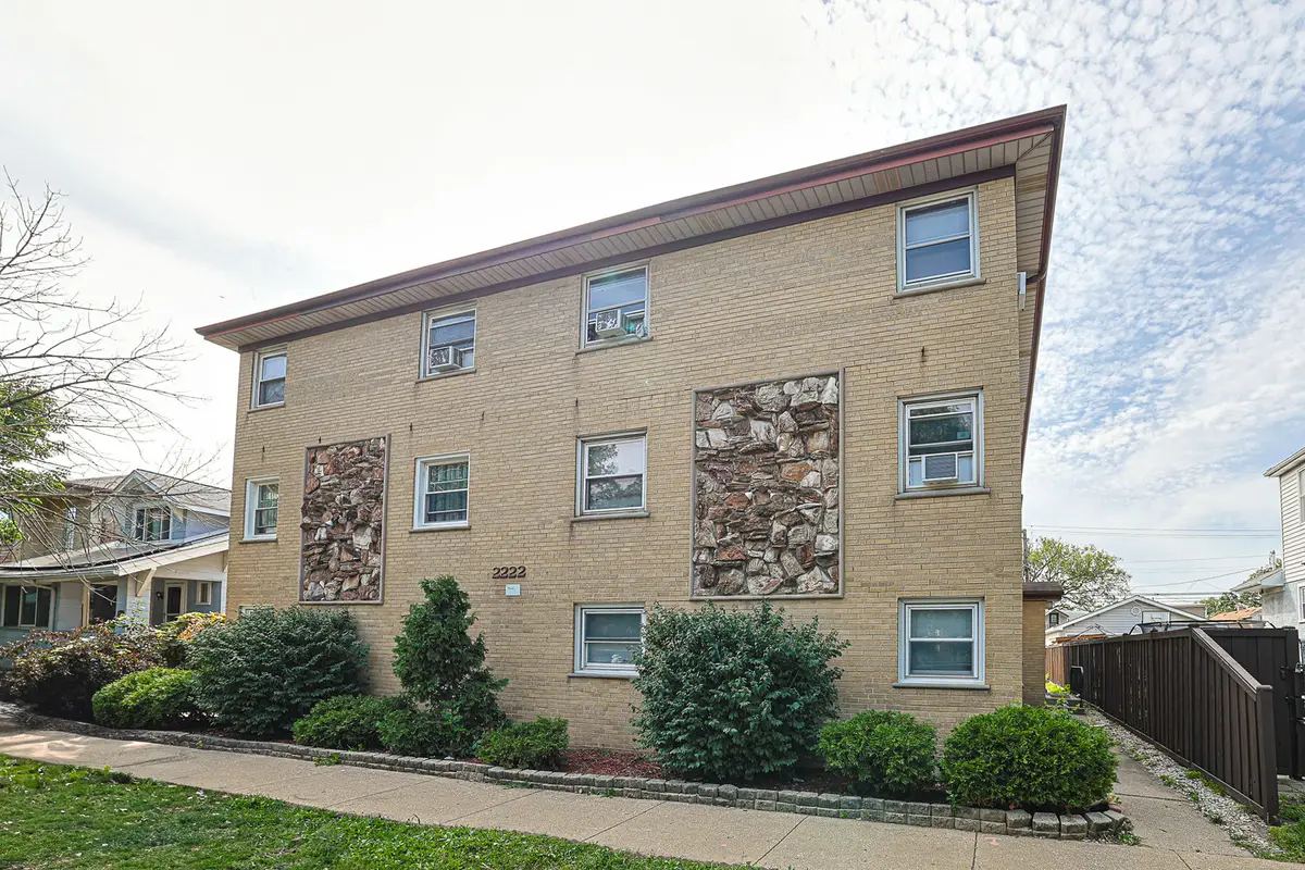 2222 N Harlem Avenue #2NW, Elmwood Park, IL 60707 - Image #1