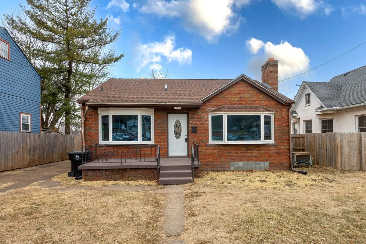 2506 11th Street, Rock Island, IL 61201 - #1