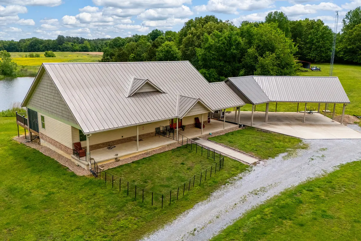 3350 N Mcgeesville Road, Carbondale, IL 62902 - #1