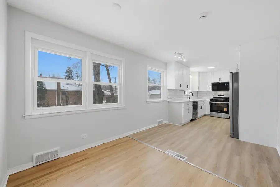 12358 S Lowe Avenue, Chicago, IL 60628 - Image #3
