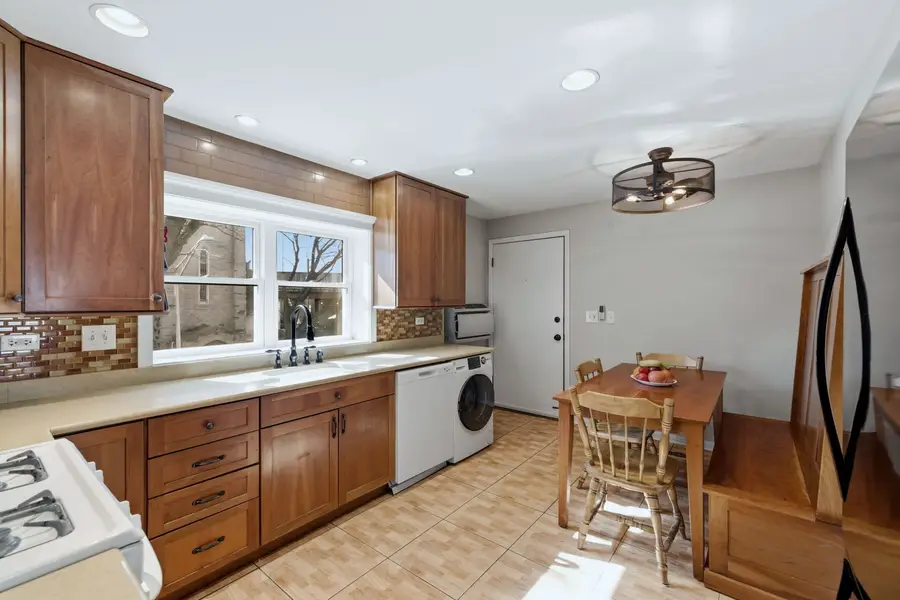 4101 N Keeler Avenue #2B, Chicago, IL 60641 - #2