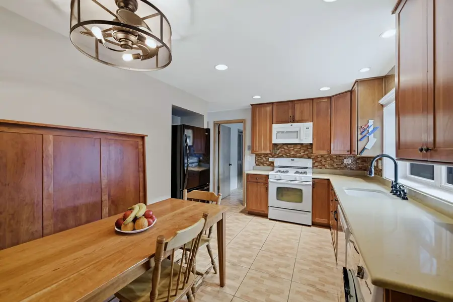 4101 N Keeler Avenue #2B, Chicago, IL 60641 - #3