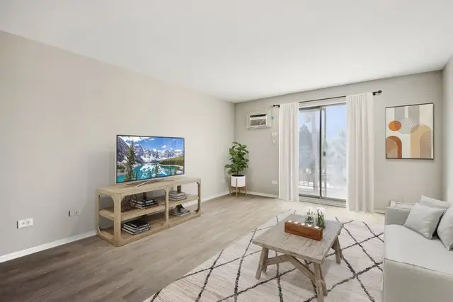 1111 Bloomingdale Road #2A, Glendale Heights, IL 60139 - #2