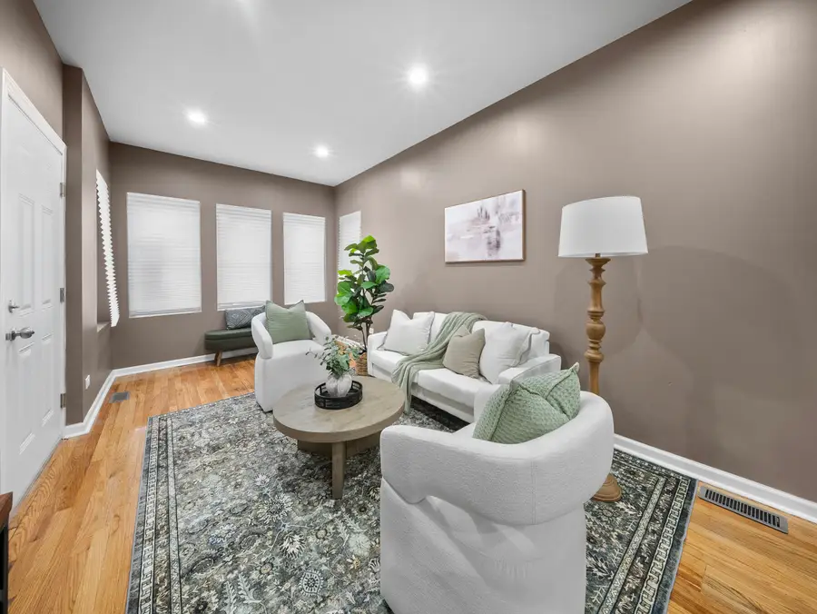 1232 S 51st Avenue, Cicero, IL 60804 - #3