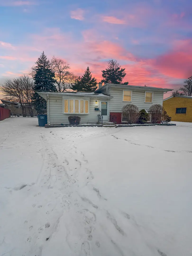 17526 Shirley Drive, Lansing, IL 60438 - Image #1
