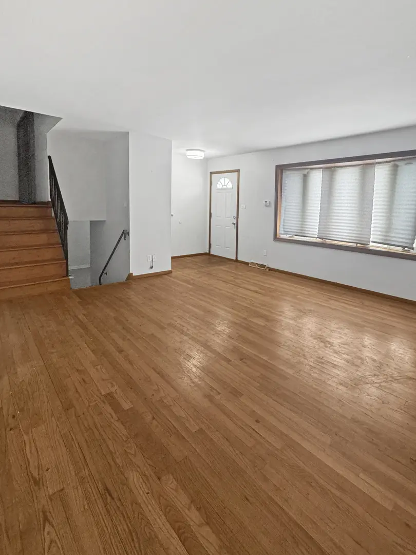 17526 Shirley Drive, Lansing, IL 60438 - Image #2