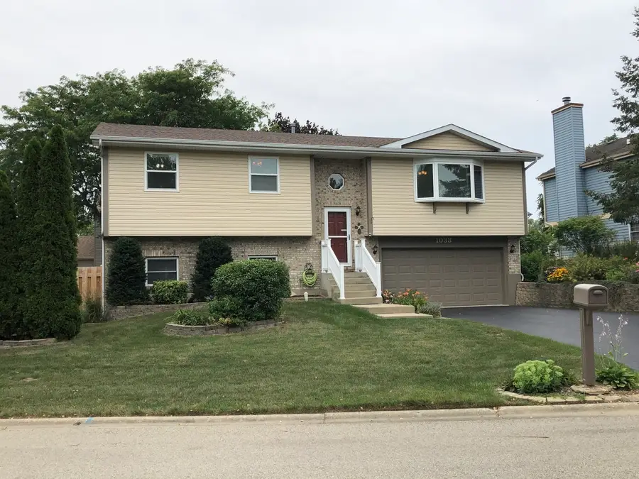 1033 White Pine Drive, Antioch, IL 60002 - #2