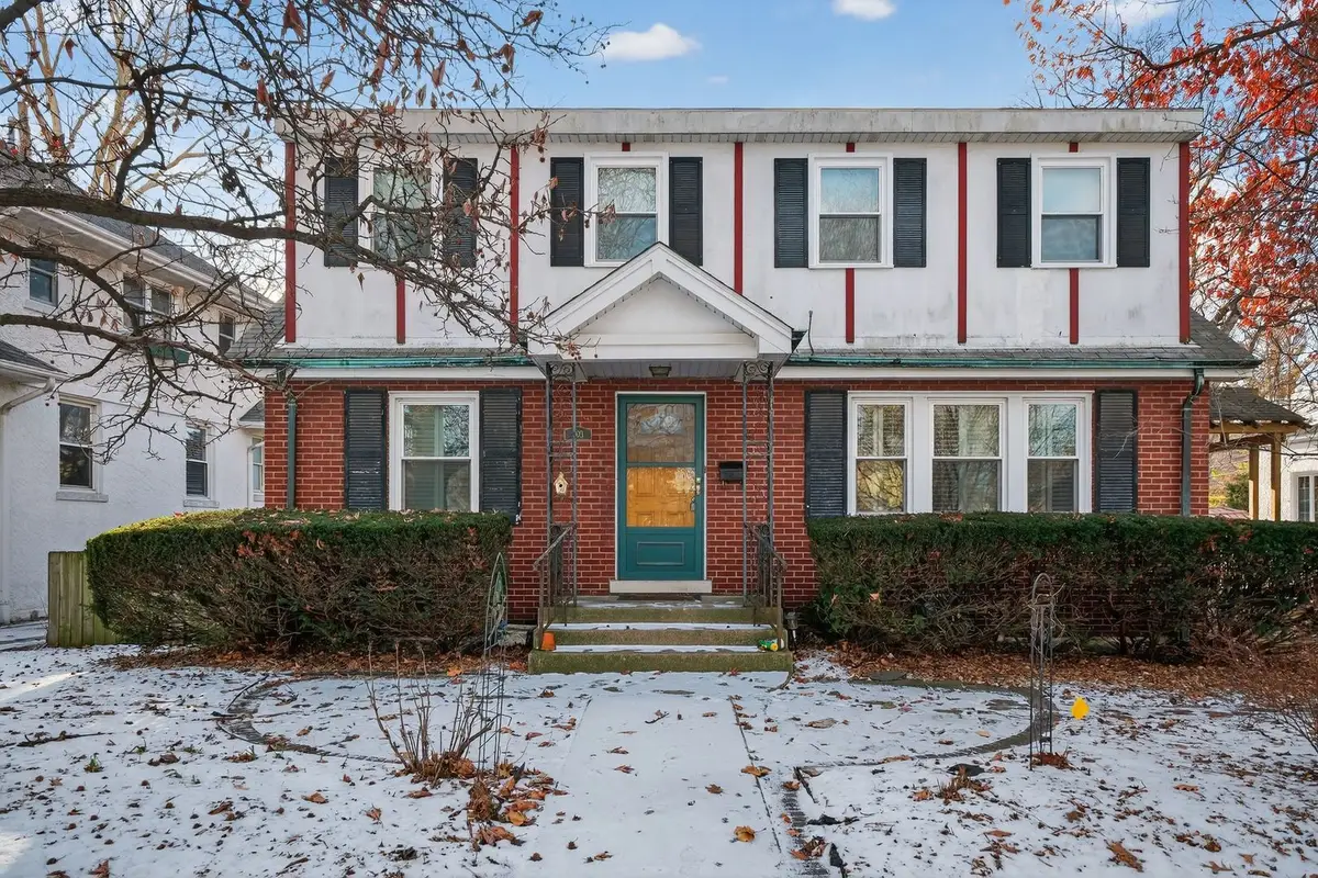 303 Lionel Road, Riverside, IL 60546 - #1