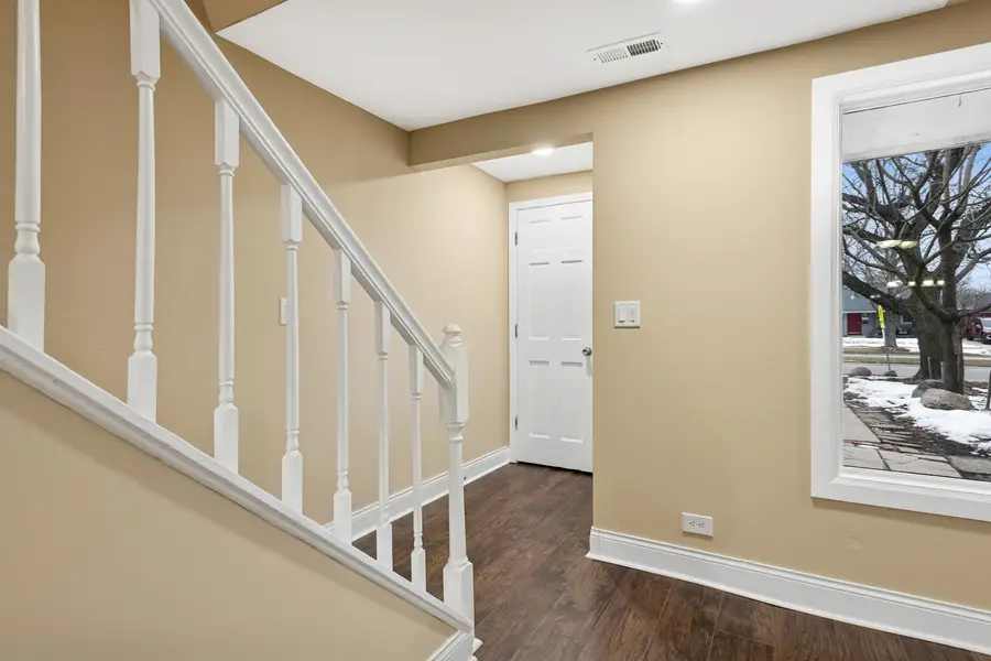 Address Withheld By Seller, Carpentersville, IL 60110 - #3