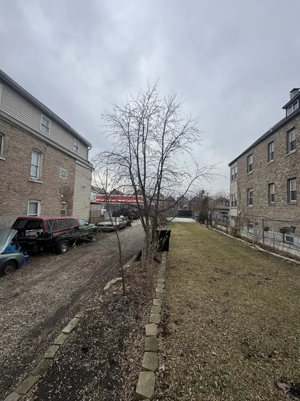 2638 S Troy Street, Chicago, IL 60623