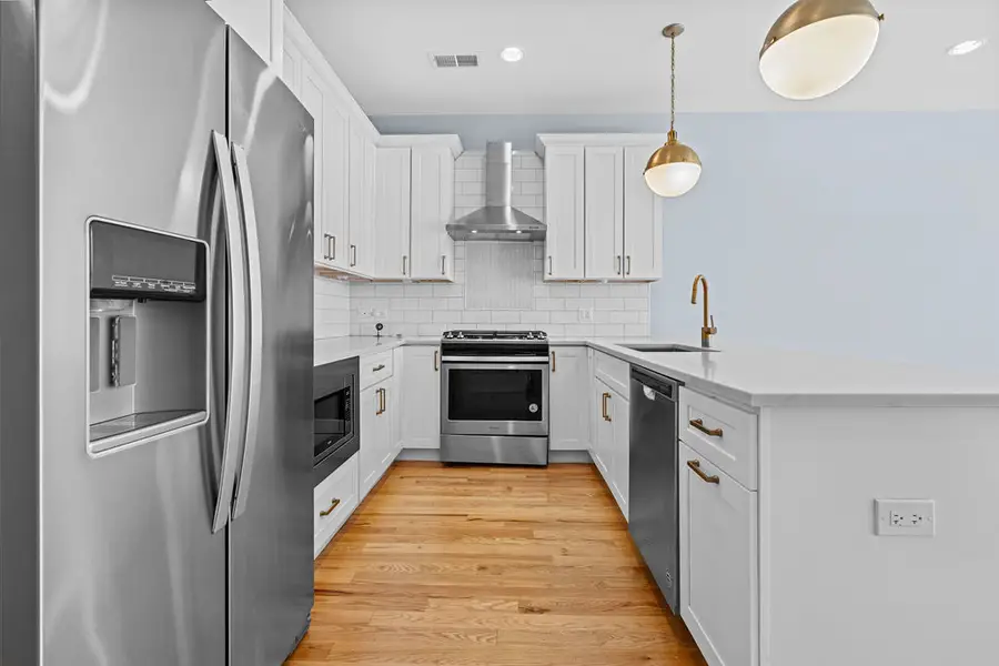 4337 S Berkeley Avenue #2, Chicago, IL 60653 - Image #3