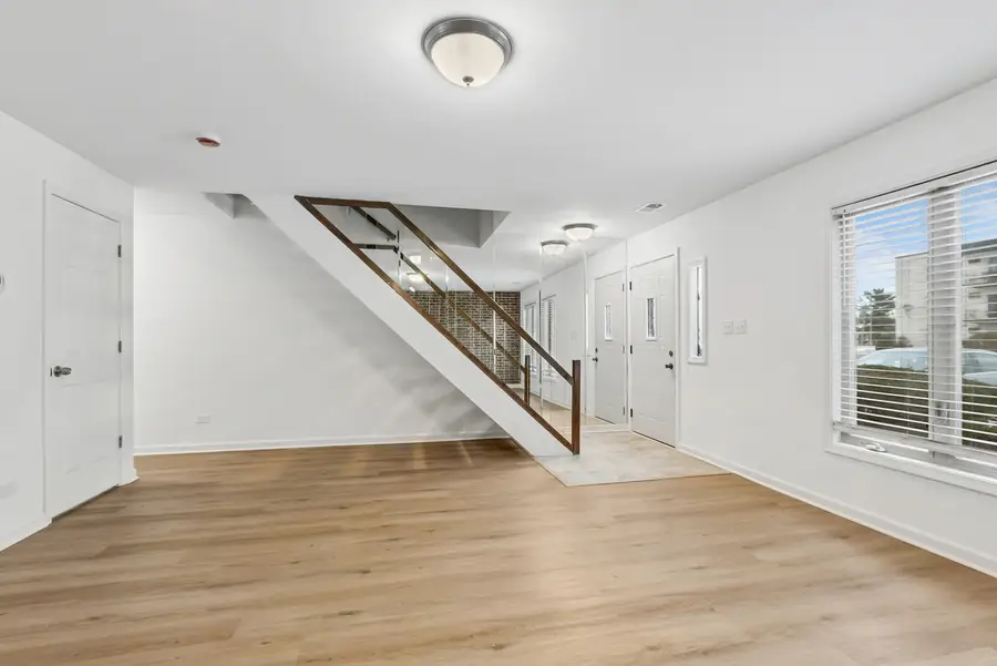 12822 Carriage Lane, Crestwood, IL 60418 - Image #3